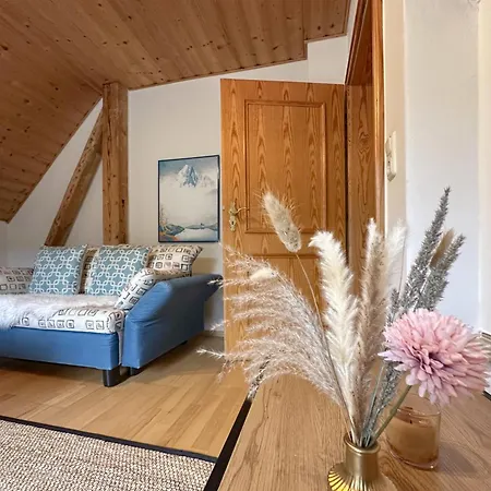 Weiherblasch アパート *