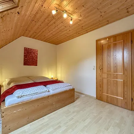 Weiherblasch アパート *